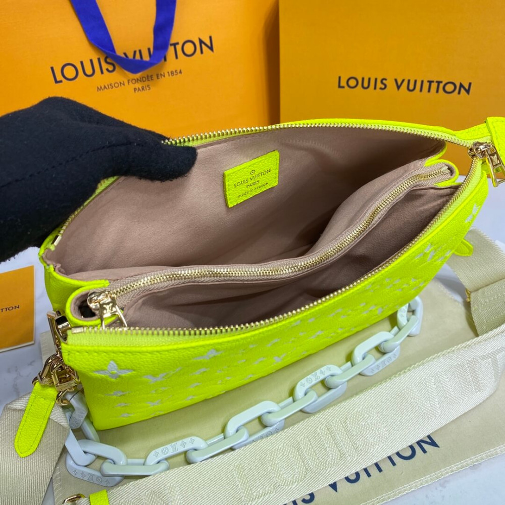 Louis Vuitton Coussin PM M20843 Jaune fluo