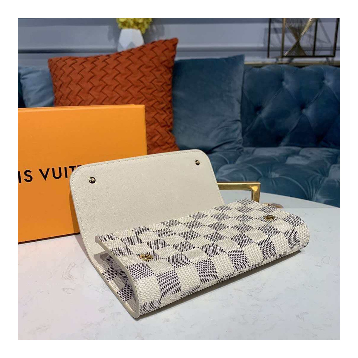 Louis Vuitton Damier Azur Canvas Kasai Wallet M58080