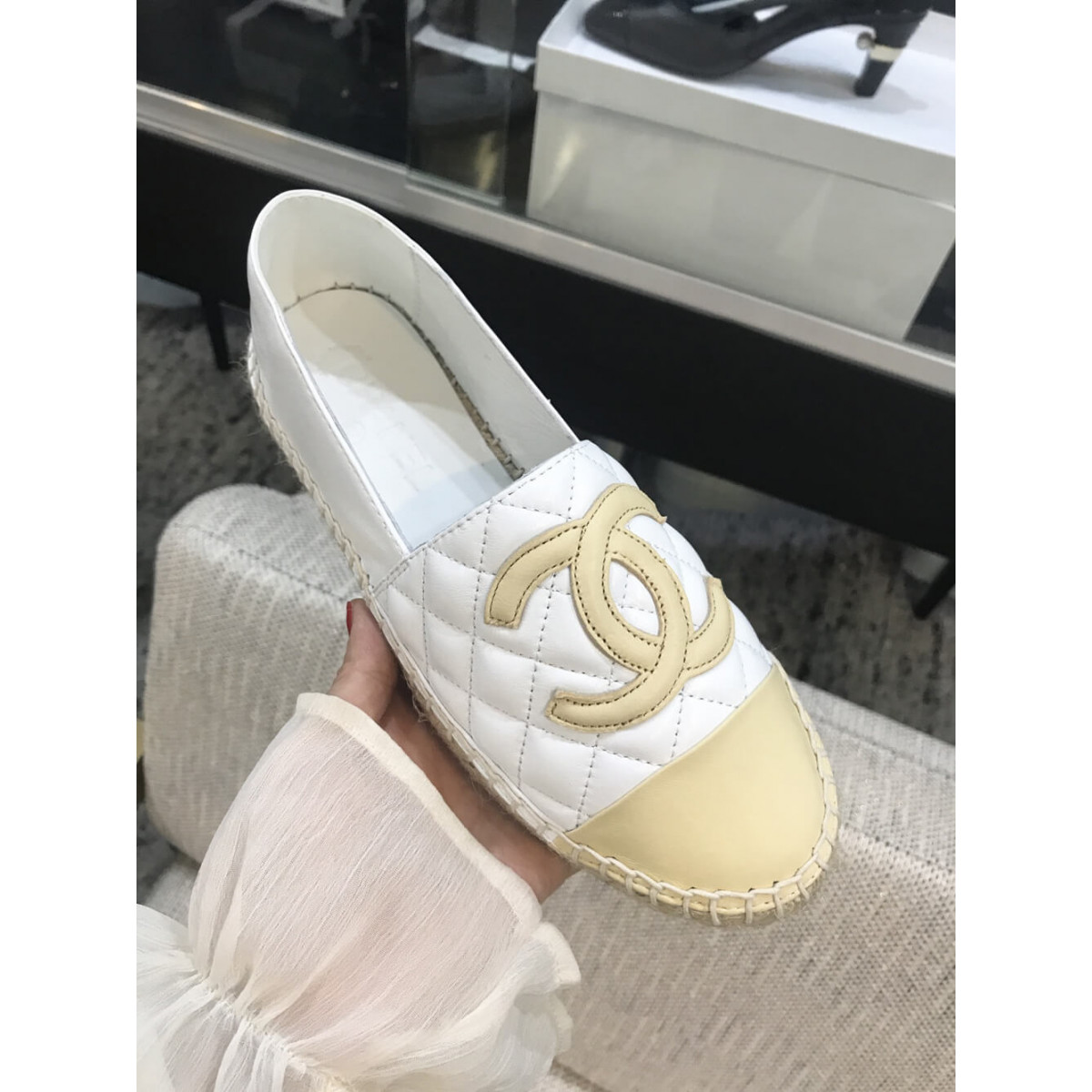 Chanel CC Quilted Espadrilles G29762 White/Beige