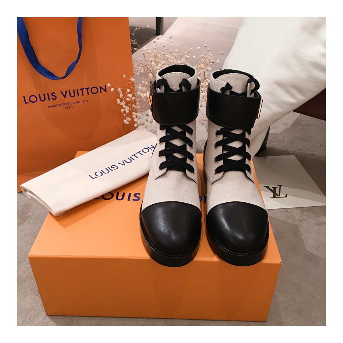 Louis Vuitton Wonderland Flat Ranger Boot 1A1IY4