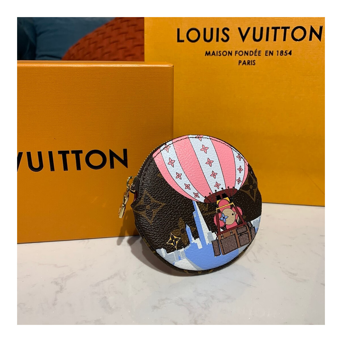 Louis Vuitton Shanghai Round Coin Purse M61926