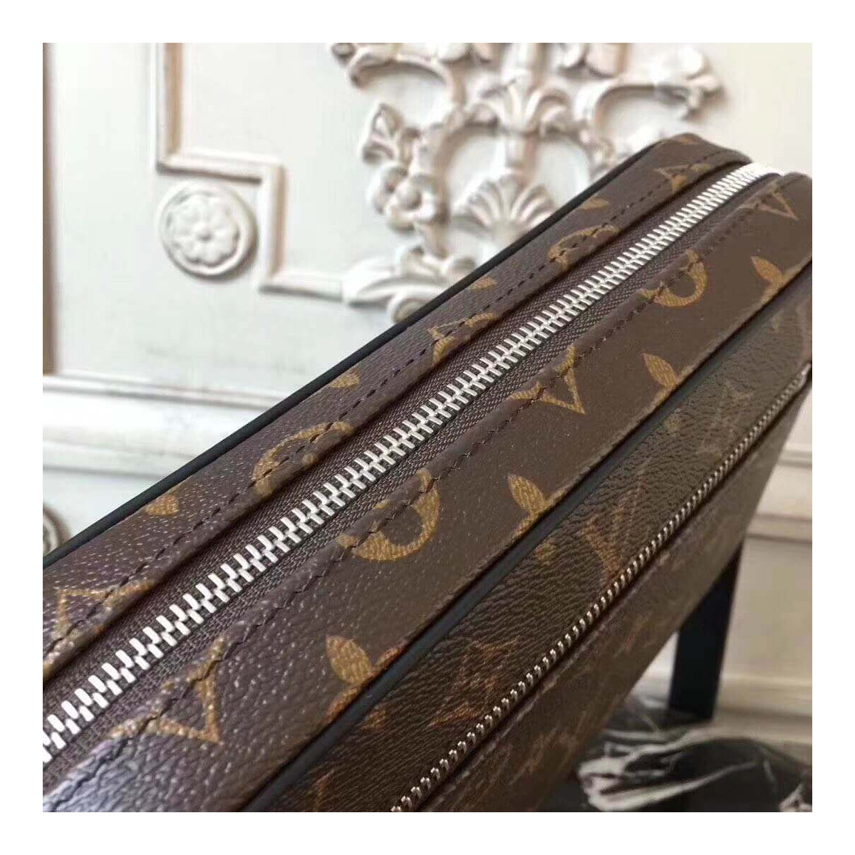 Louis Vuitton Monogram Canvas Kasai Clutch M42838