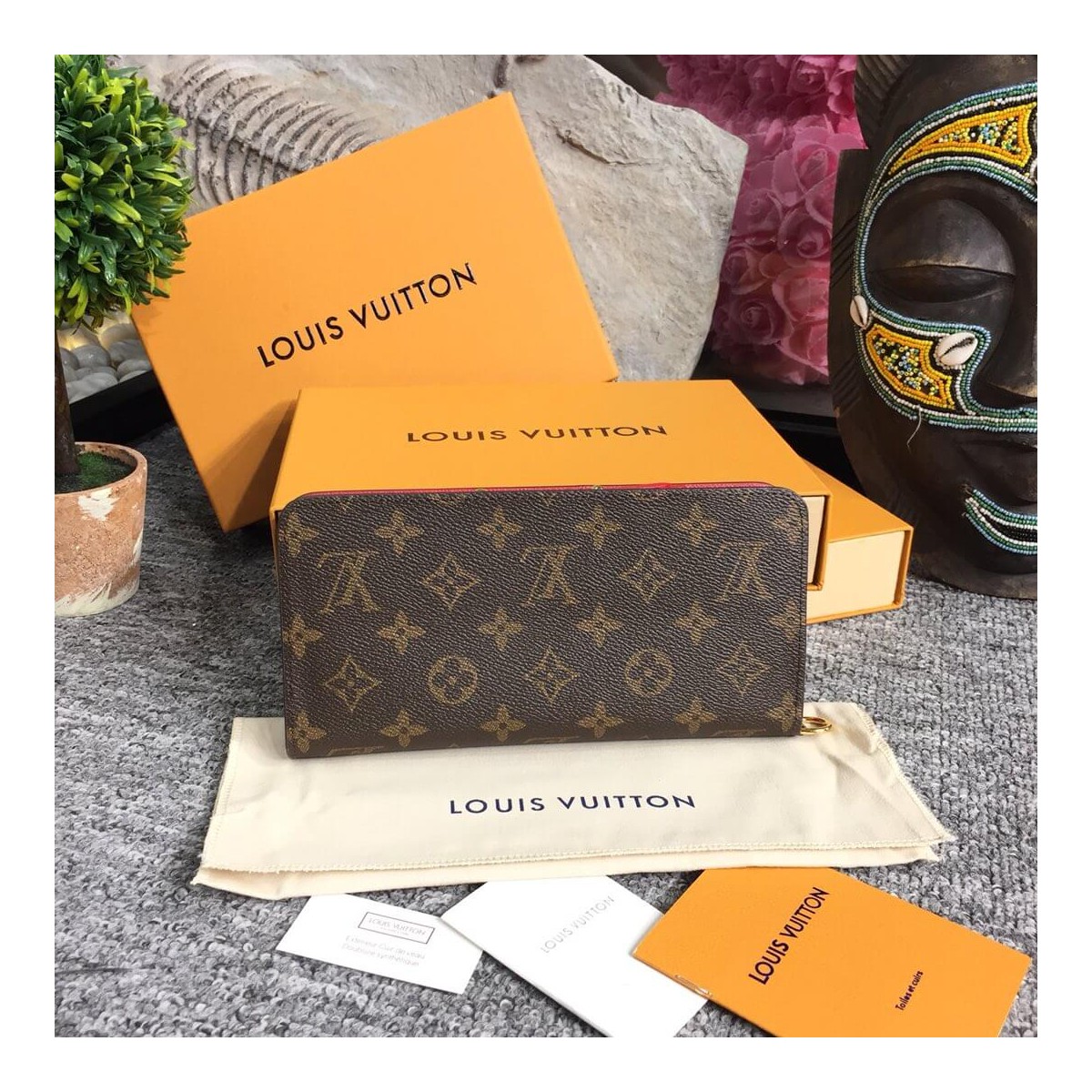 Louis Vuitton Monogram Cavas Insolite Wallet M66565