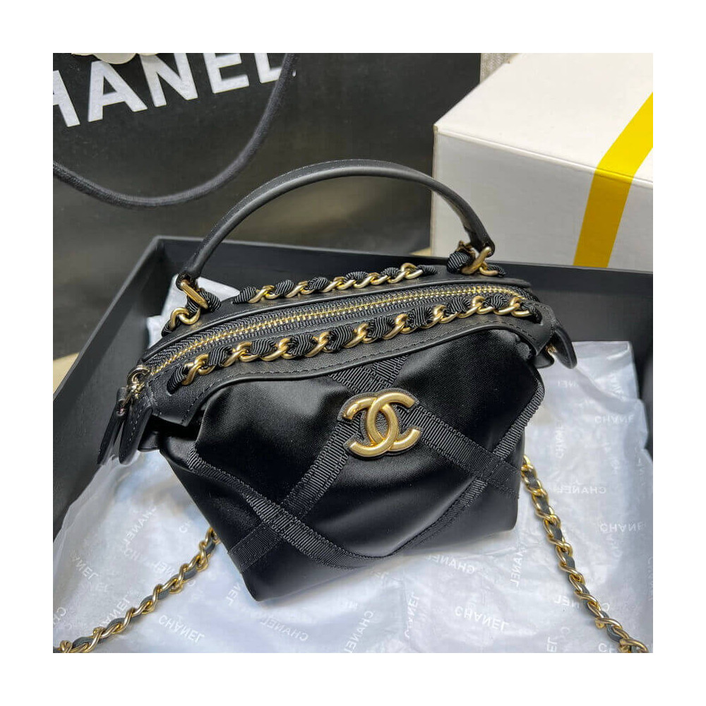 Chanel Clutch With Chain in Nylon Grosgrain AP2669 Black