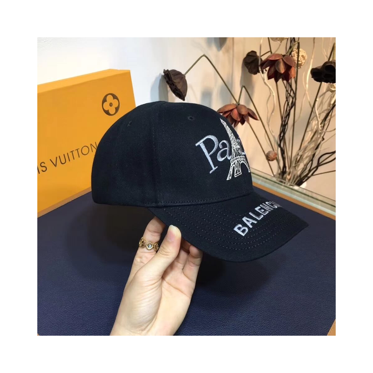 Balenciaga Paris Joy Cap 592991