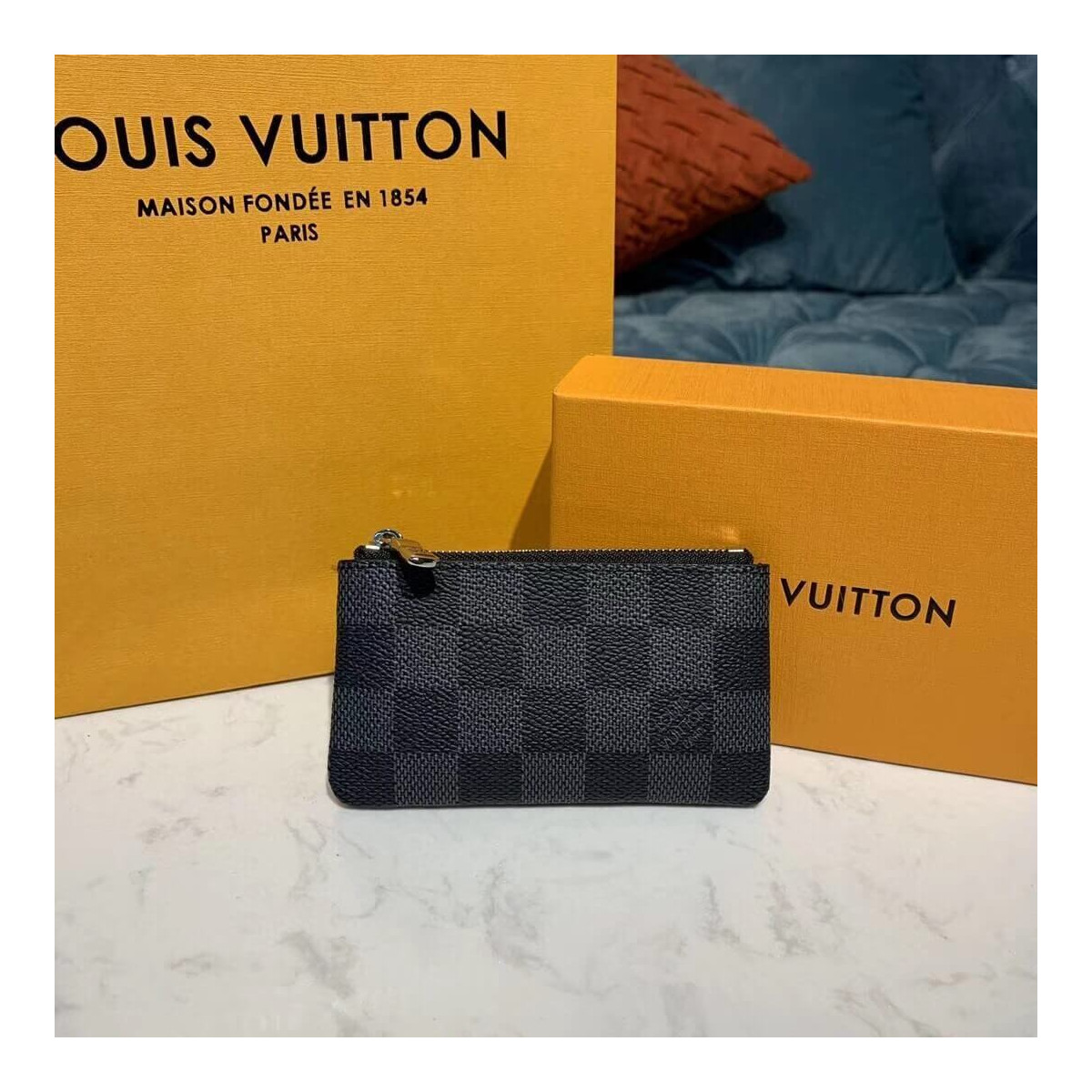 Louis Vuitton Damier Graphite Key Pouch M62650