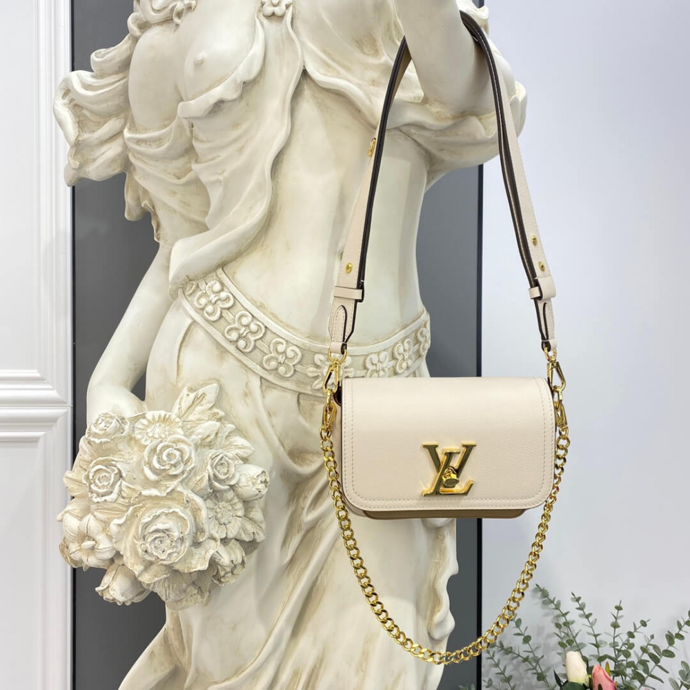 Louis Vuitton Lockme Tender M59733 Quartz White