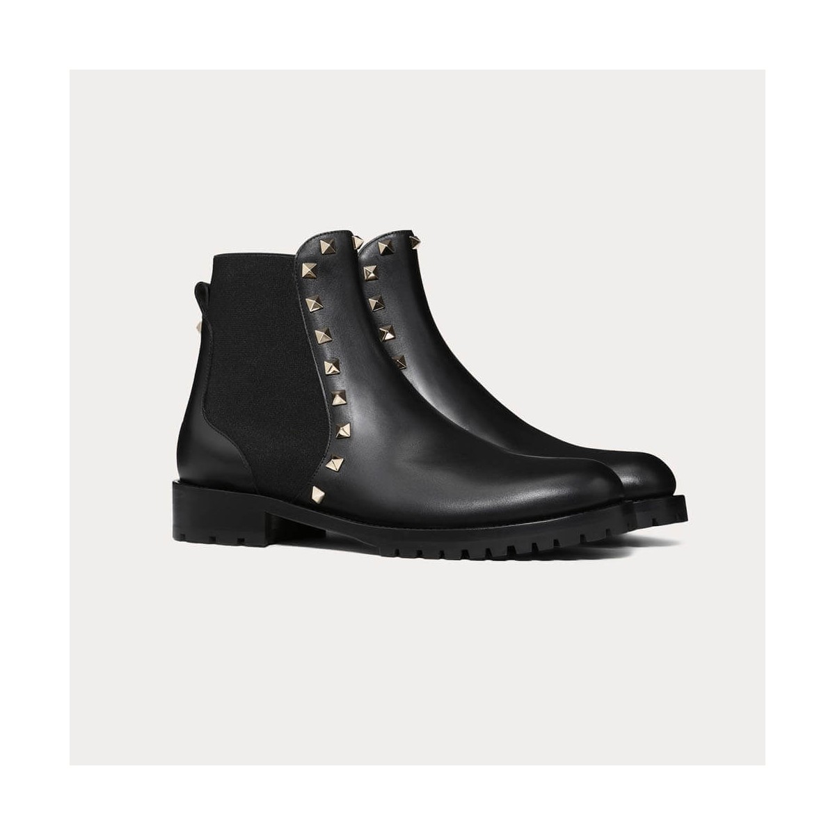 Valentino Garavani Rockstud Ankle Boot 20mm D47