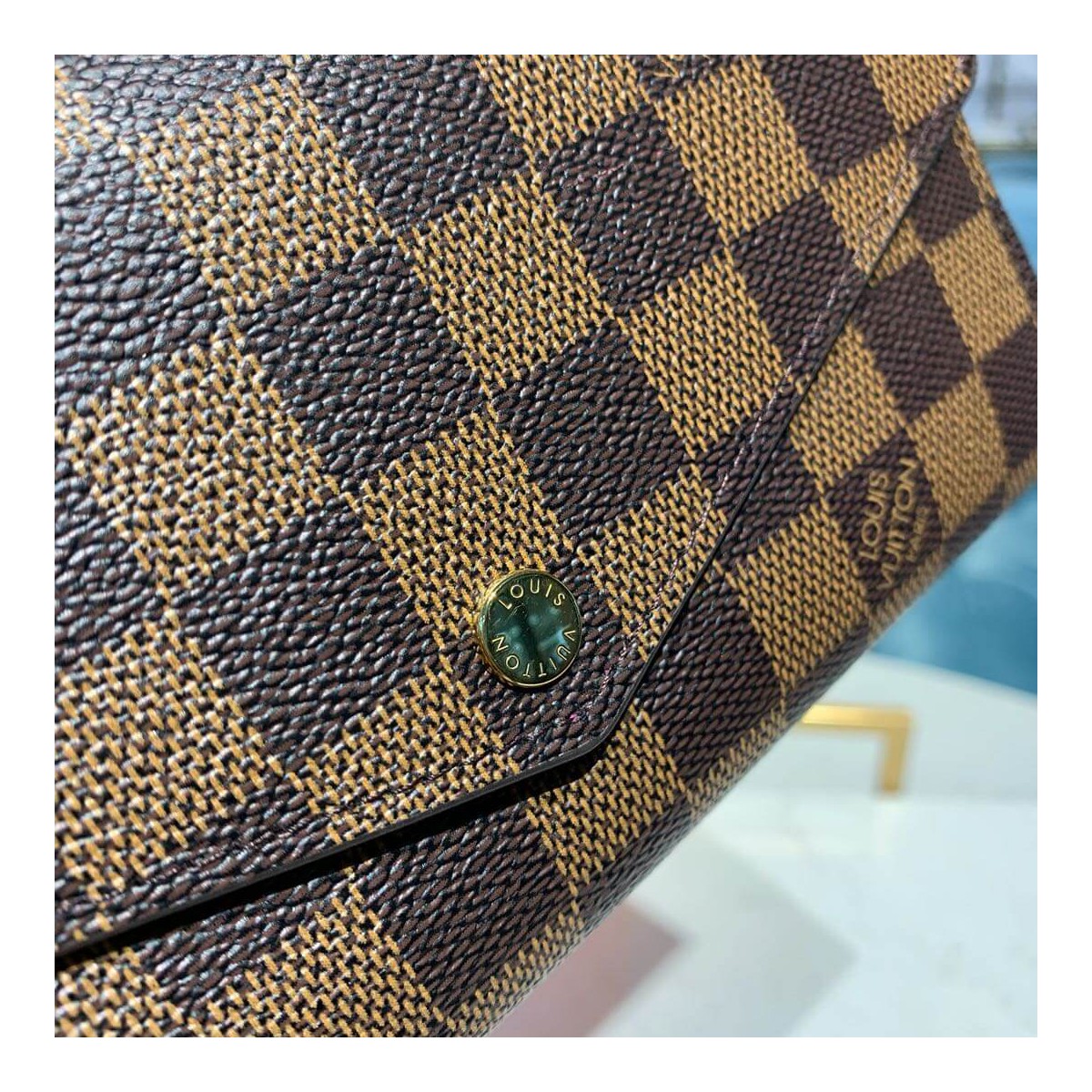 Louis Vuitton Damier Ebene Sarah Wallet N63209