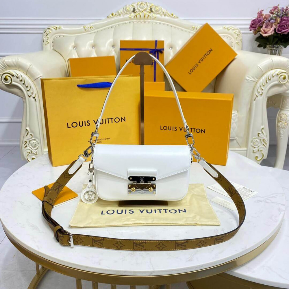 Louis Vuitton Swing Bag M20395 White