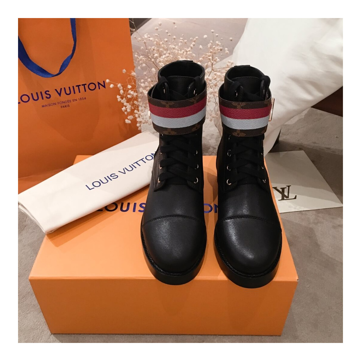 Louis Vuitton Wonderland Flat Ranger Boot 1A2Q4N