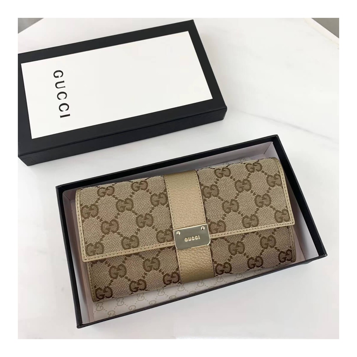 Gucci GG Continental Wallet 233028