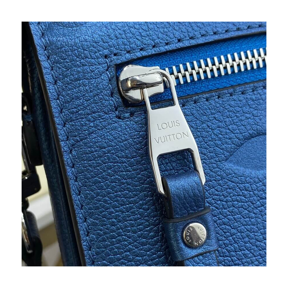 Louis Vuitton Pochette Metis M59211 Navy Nacre