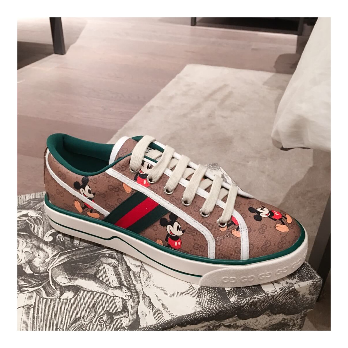 Gucci  Disney x Gucci Tennis 1977 Sneaker with Web 606110