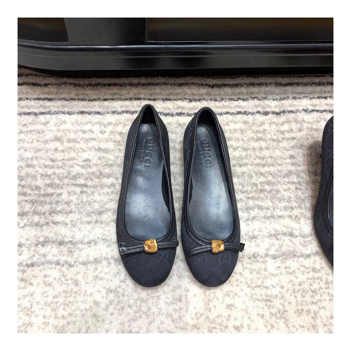 Gucci Canvas Ballerinas 423167 Black