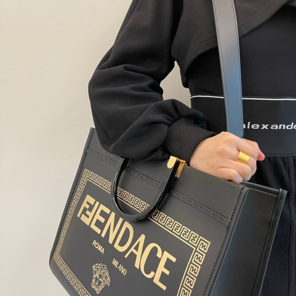 Fendace Logo Sunshine Tote Bag 1006687