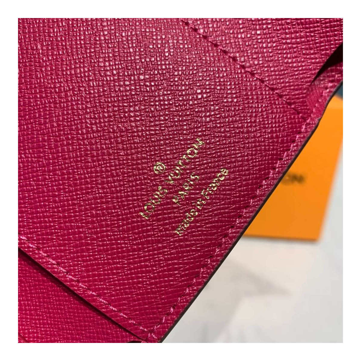 Louis Vuitton Courchevel Victorine Wallet M68492