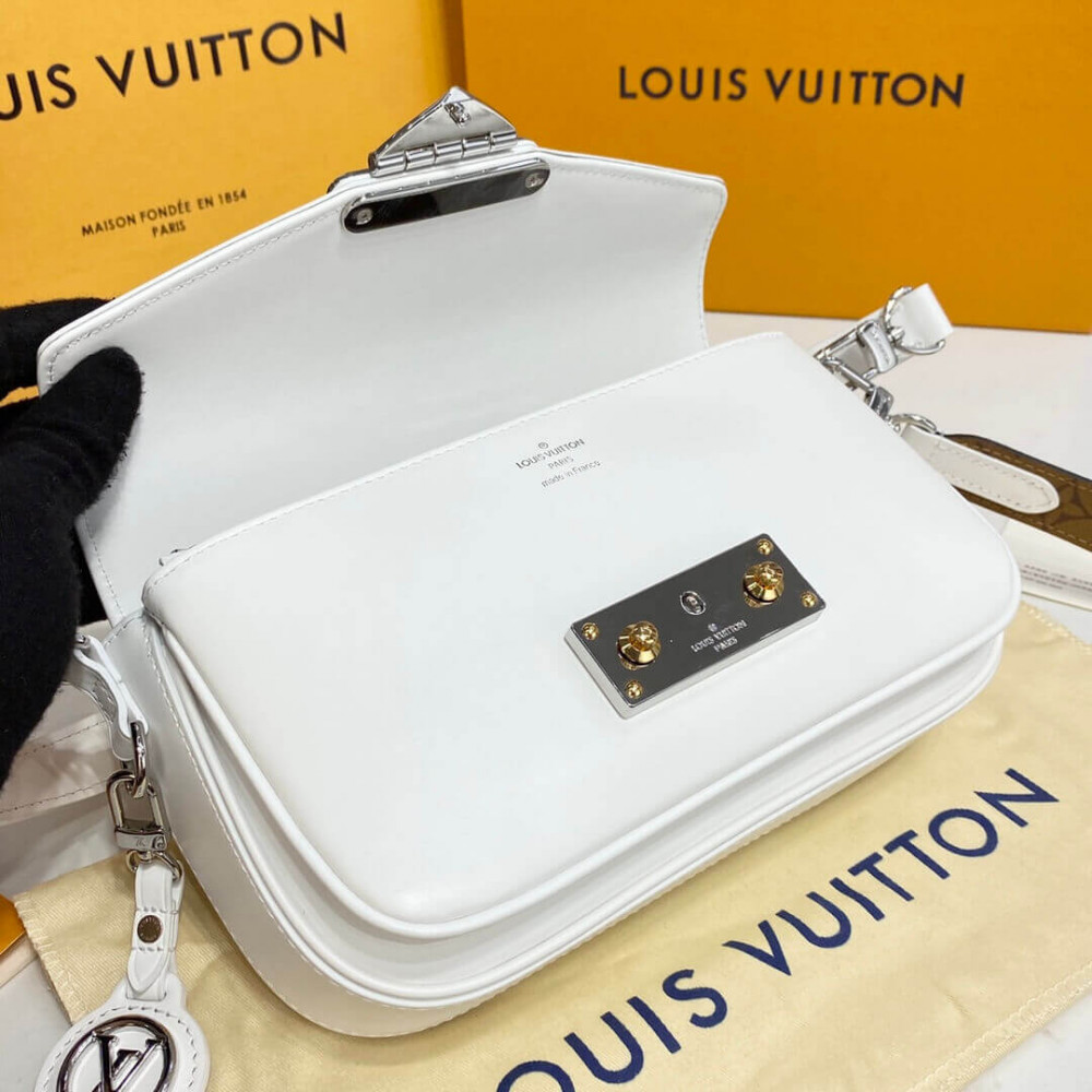 Louis Vuitton Swing Bag M20395 White