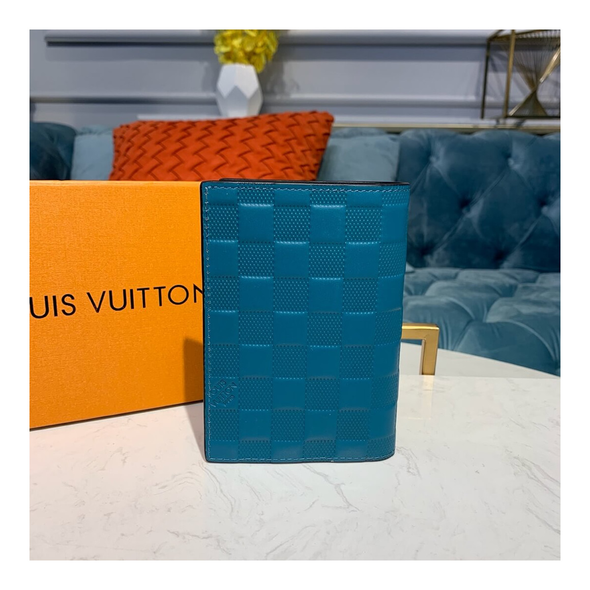 Louis Vuitton Damier Infini Passport Cover N60181