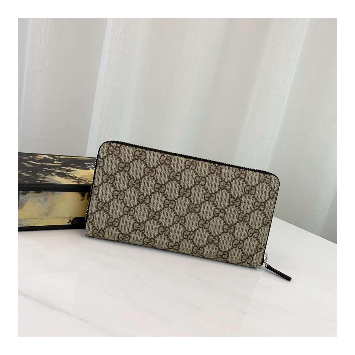 Gucci GG Supreme Zip Around Wallet 233194