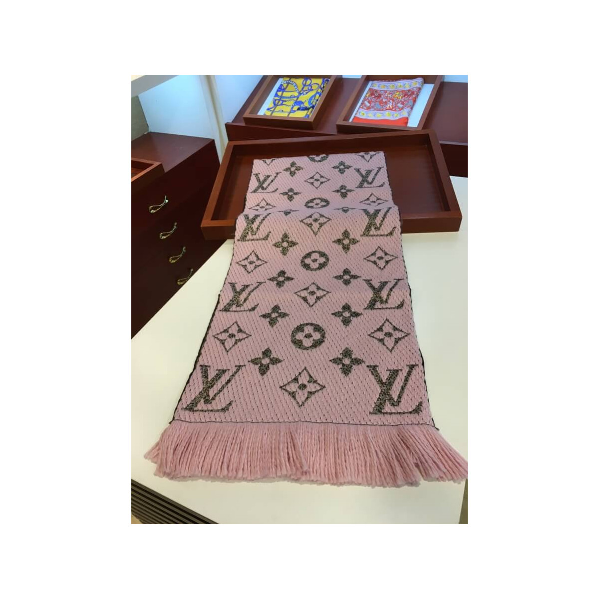 Louis Vuitton Monogram Giant Jungle Logomania Scarf M75884