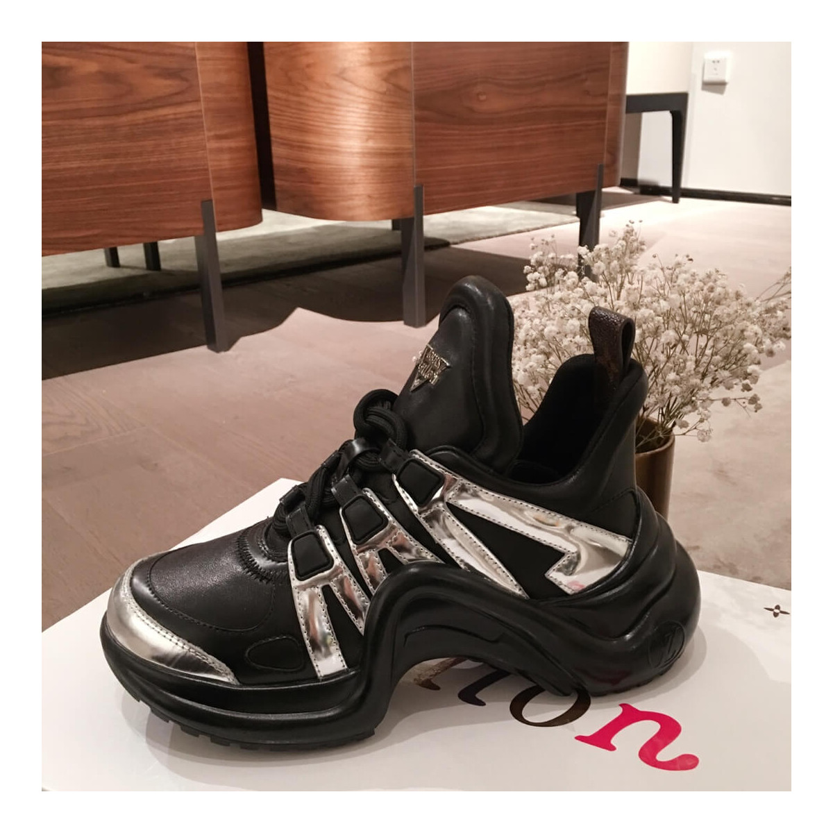 Louis Vuitton Archlight Sneaker 1A67AK