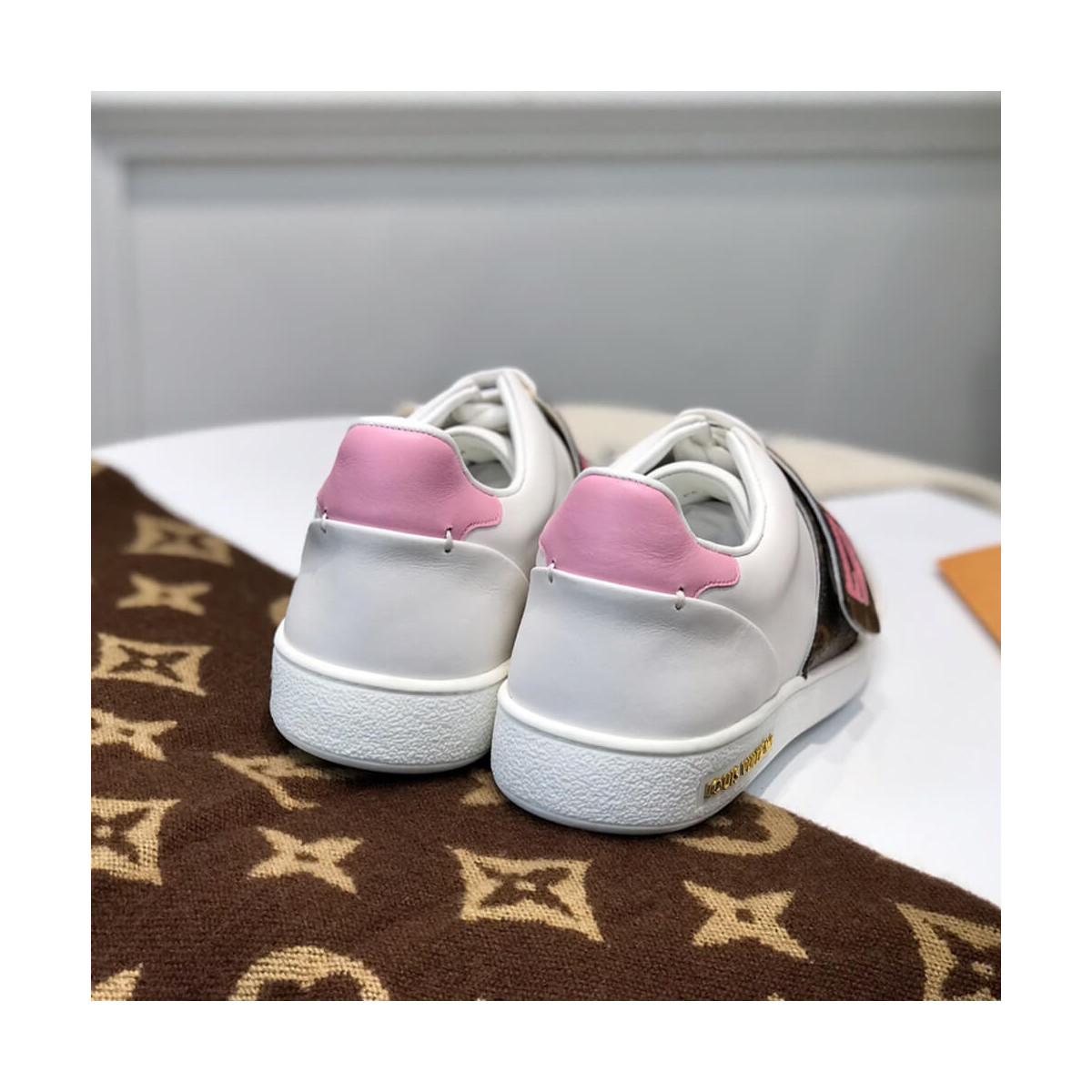 Louis Vuitton Frontrow Sneakers MS0148 Pink