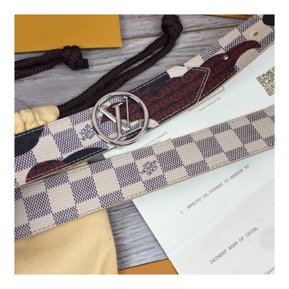 Louis Vuitton Circle 35mm Reversible Belt M0142U