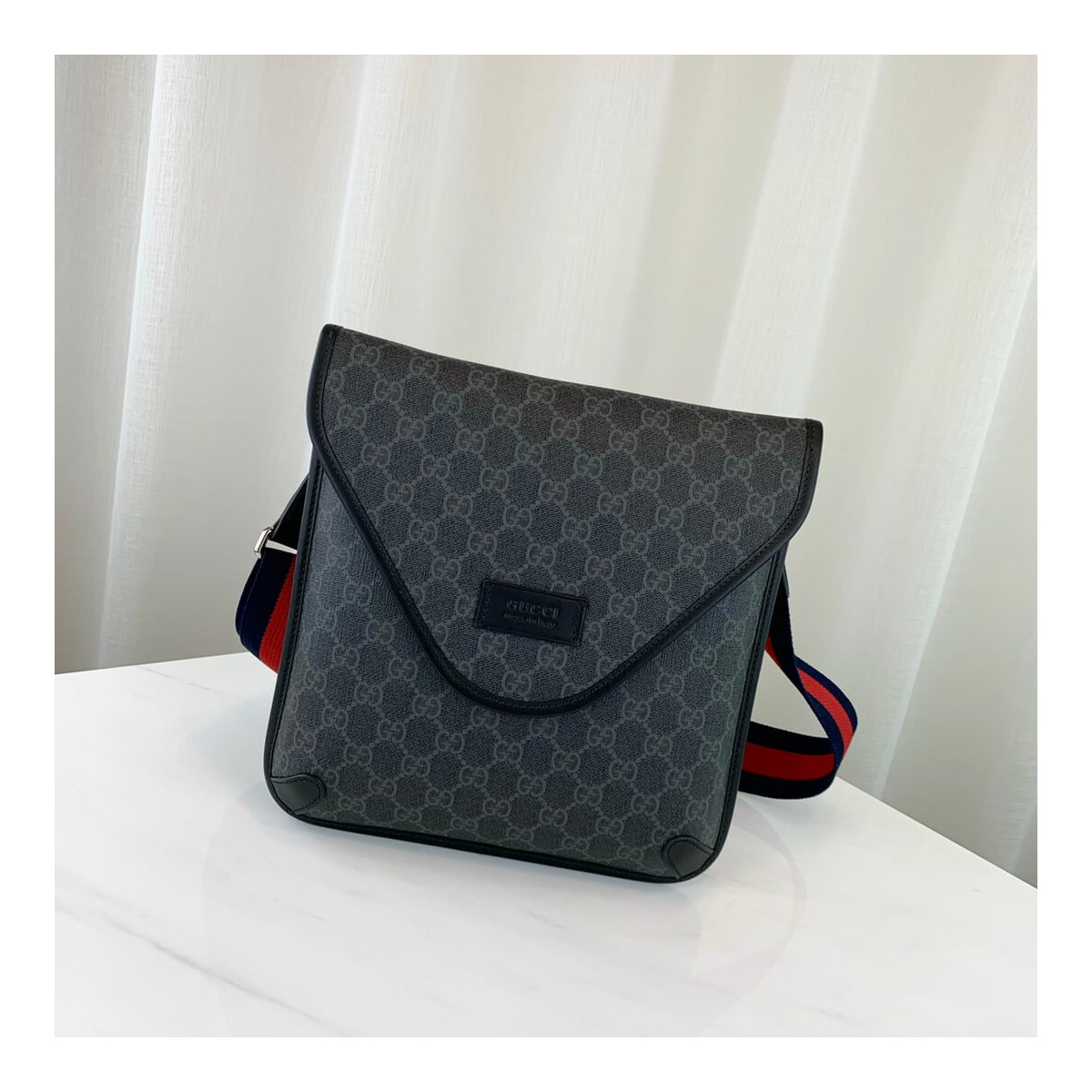 Gucci Neo Vintage GG Medium Messenger 598604