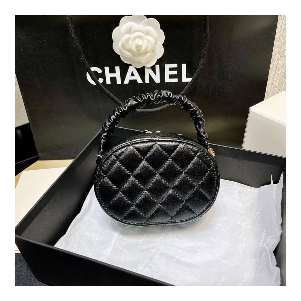 Chanel Small Vanity Case Lambskin AP2731