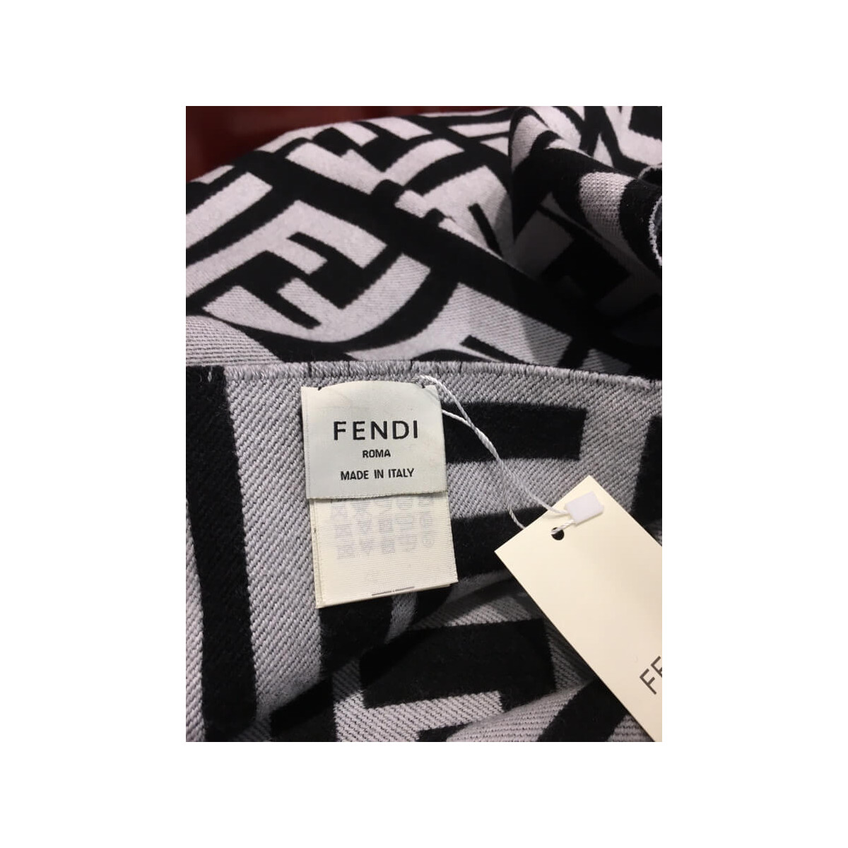 Fendi Wool And Silk Scarf 424A