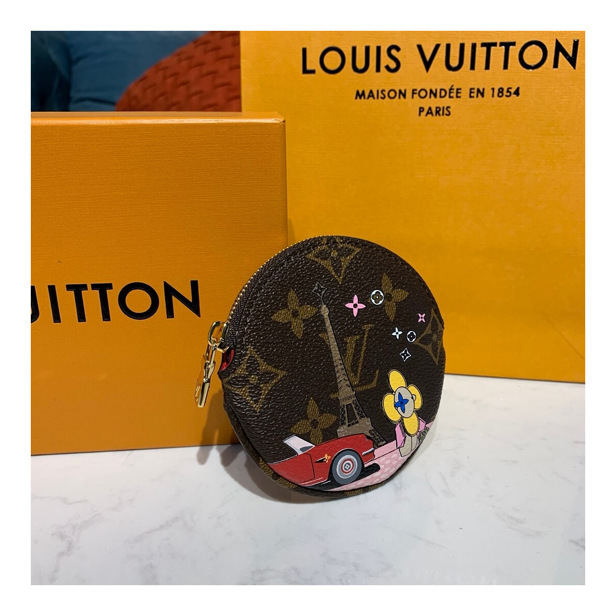 Louis Vuitton Paris Round Coin Purse M61926