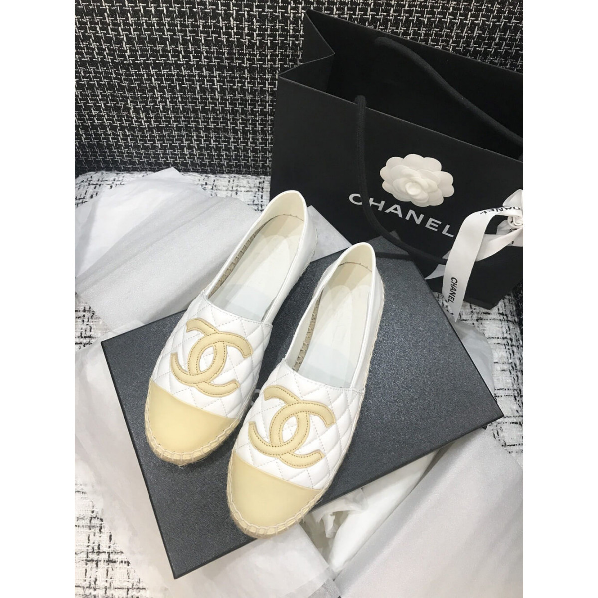 Chanel CC Quilted Espadrilles G29762 White/Beige