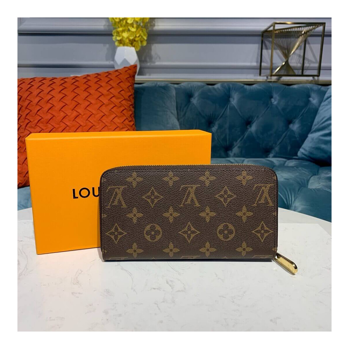 Louis Vuitton Troy Print Zippy Wallet M60017