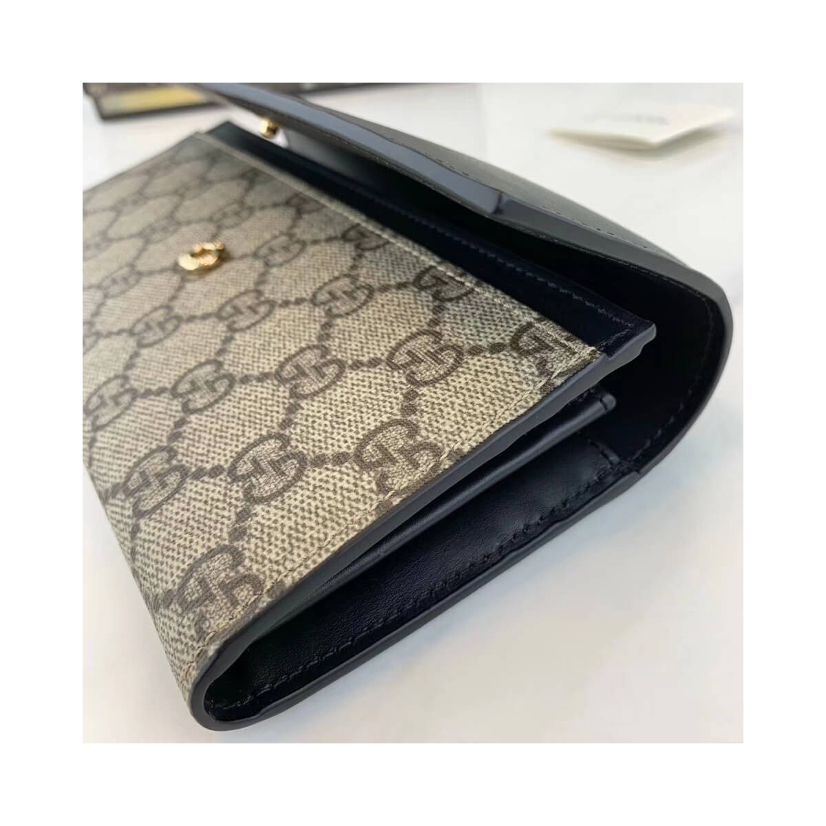 Gucci GG Supreme Continental Wallet 410100