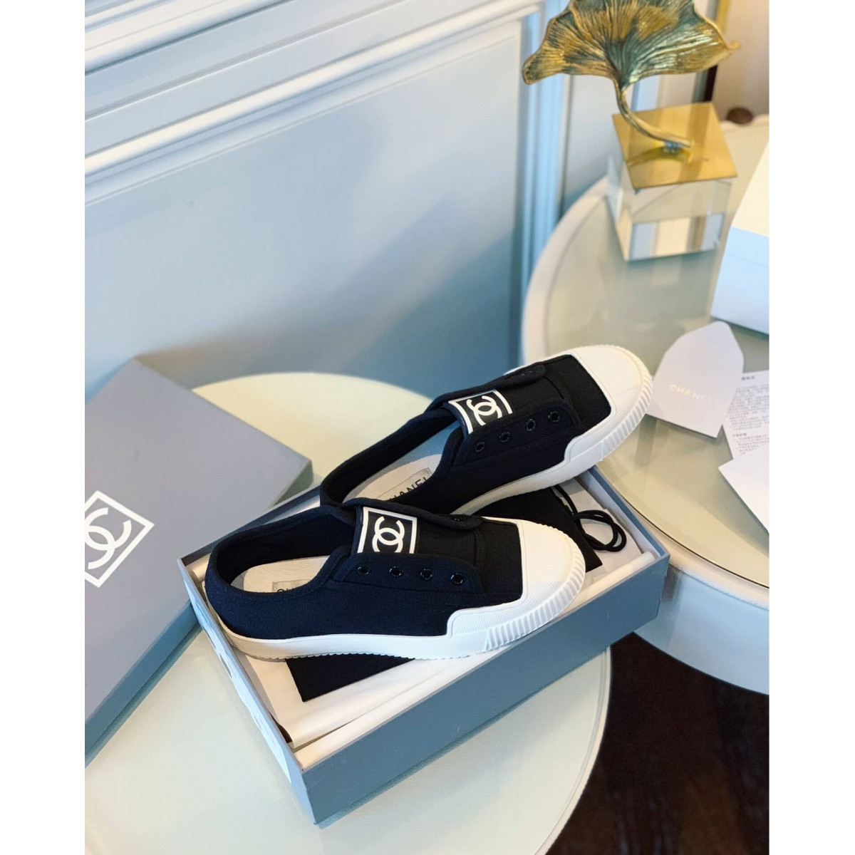 Chanel Vintage CC Logo Sneakers GS01287