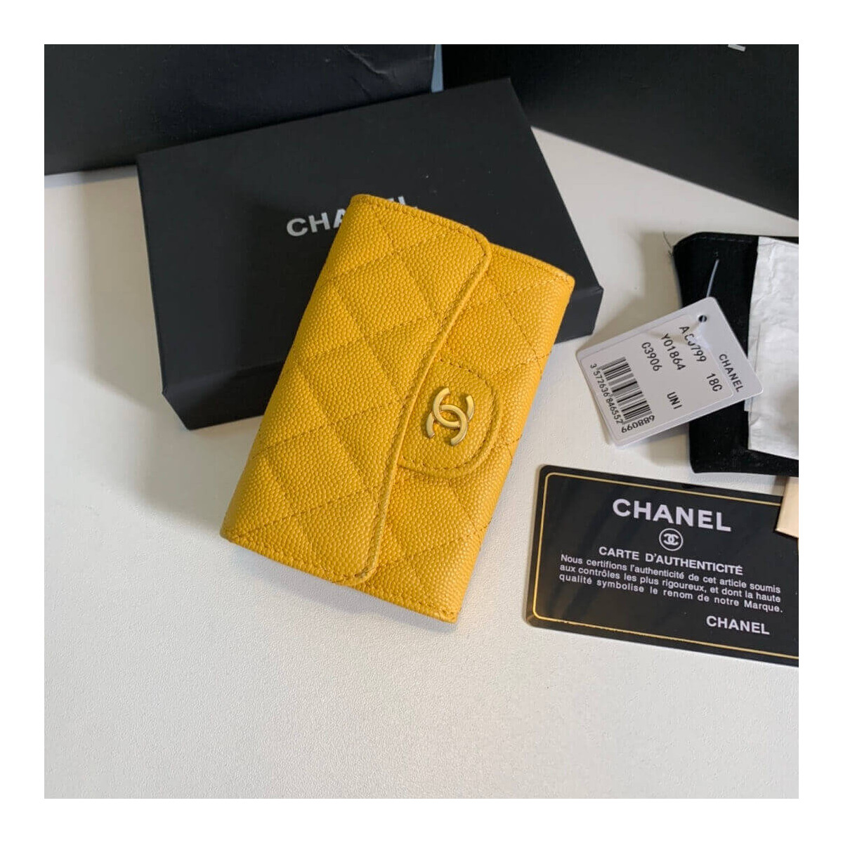 Chanel Caviar Classic Card Holder A80799