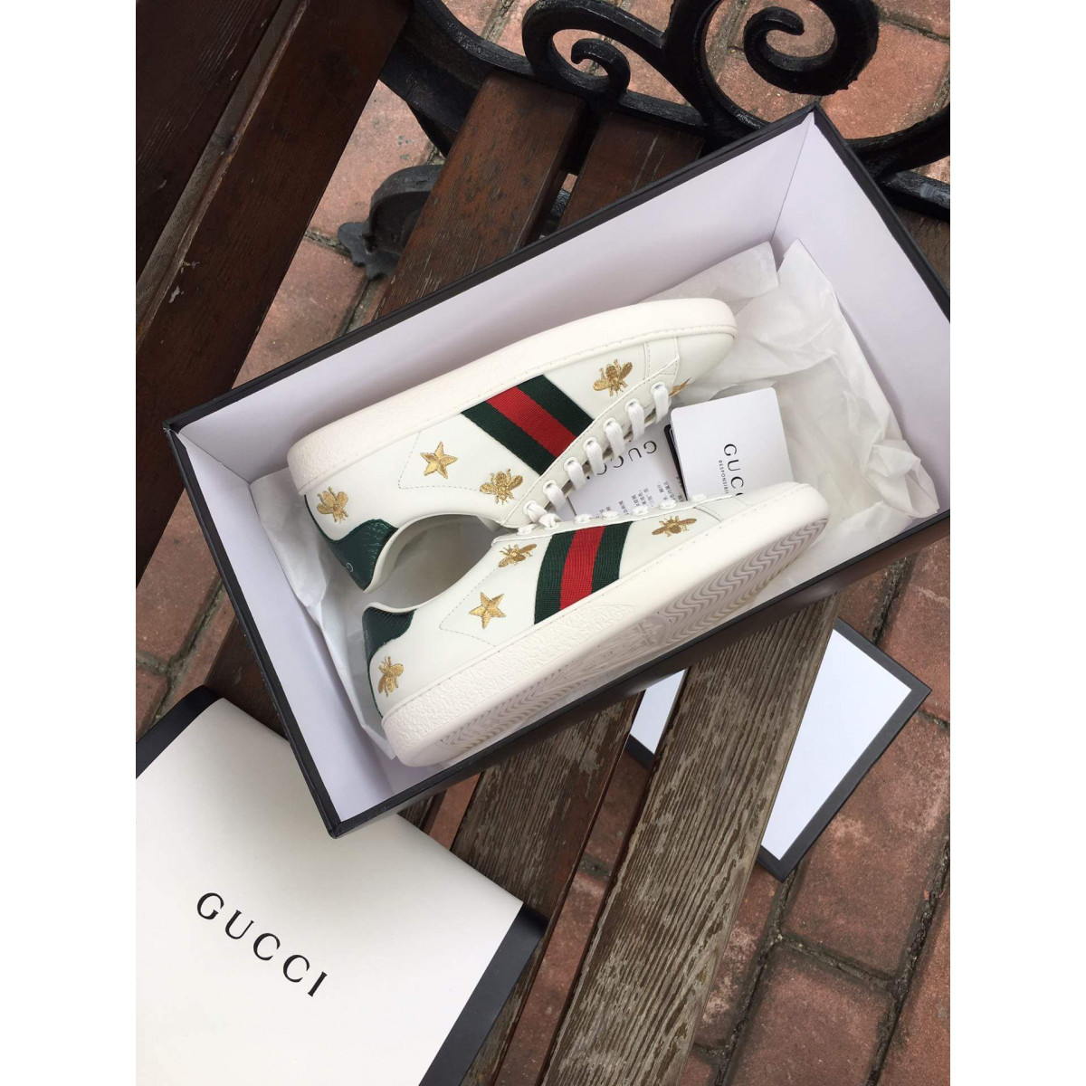 Gucci Ace Bee And Star Embroidered Sneaker 386750