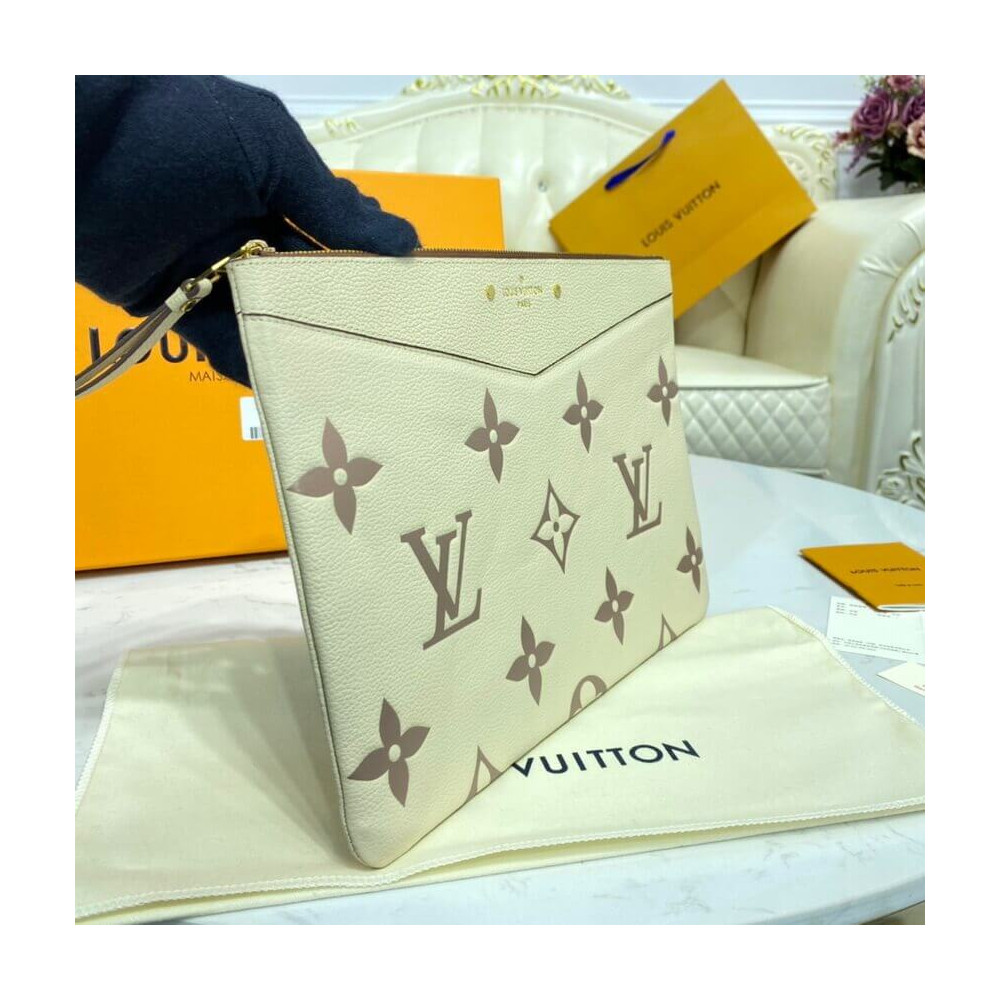 Louis Vuitton Daily Pouch M80174 Cream