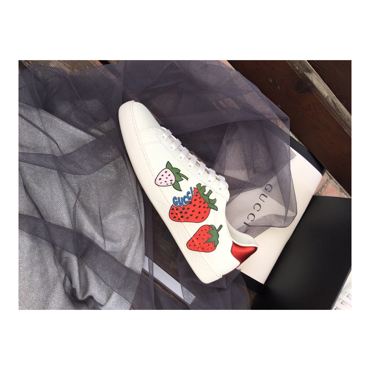 Gucci Ace Sneaker with Strawberry 577147