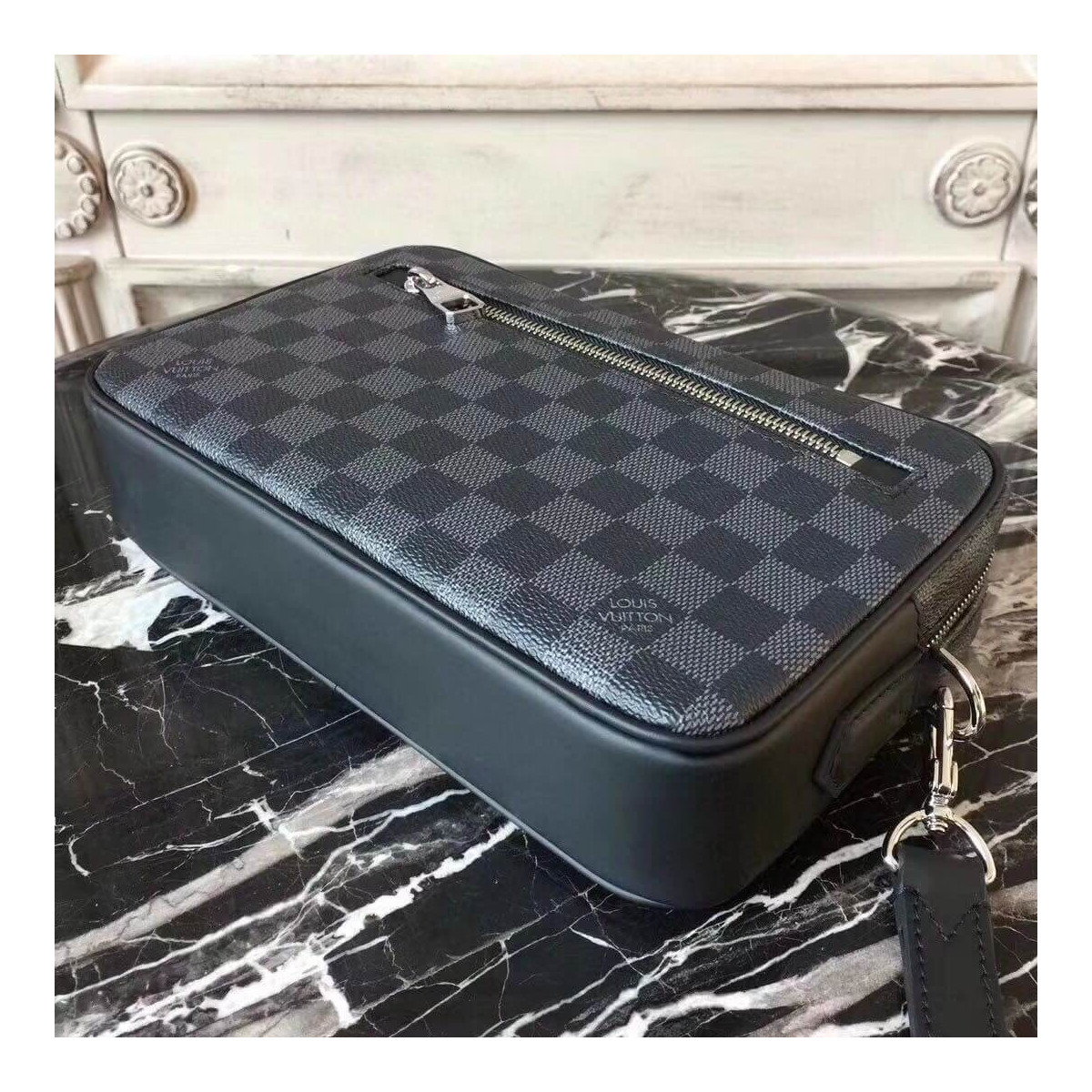 Louis Vuitton Damier Graphite Canvas Kasai Clutch N41664