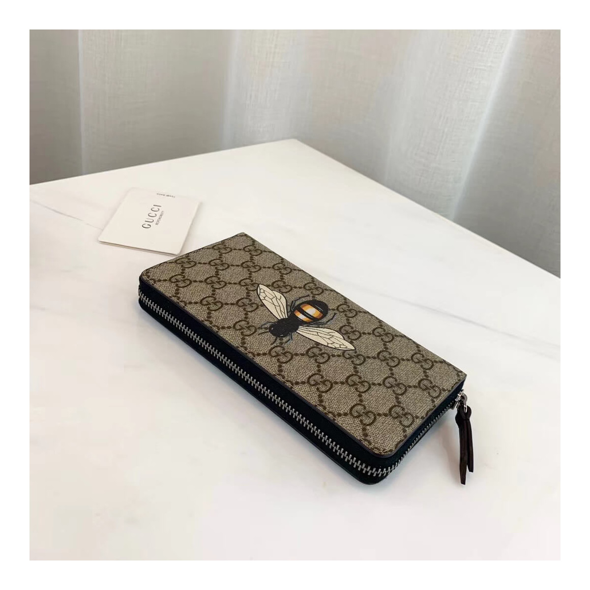 Gucci Bee Print GG Supreme Zip Around Wallet 451273