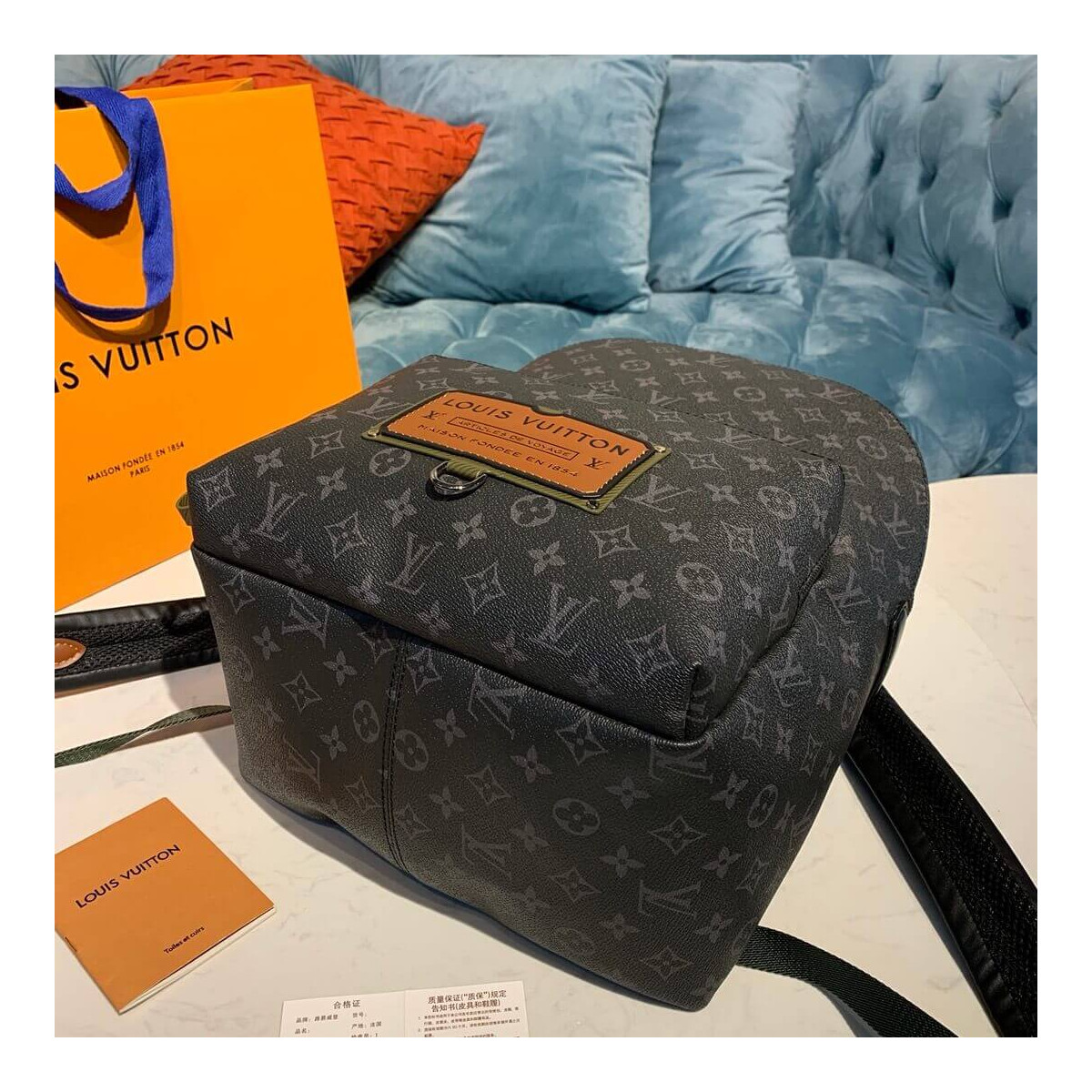 Louis Vuitton Discovery Backpack M45218