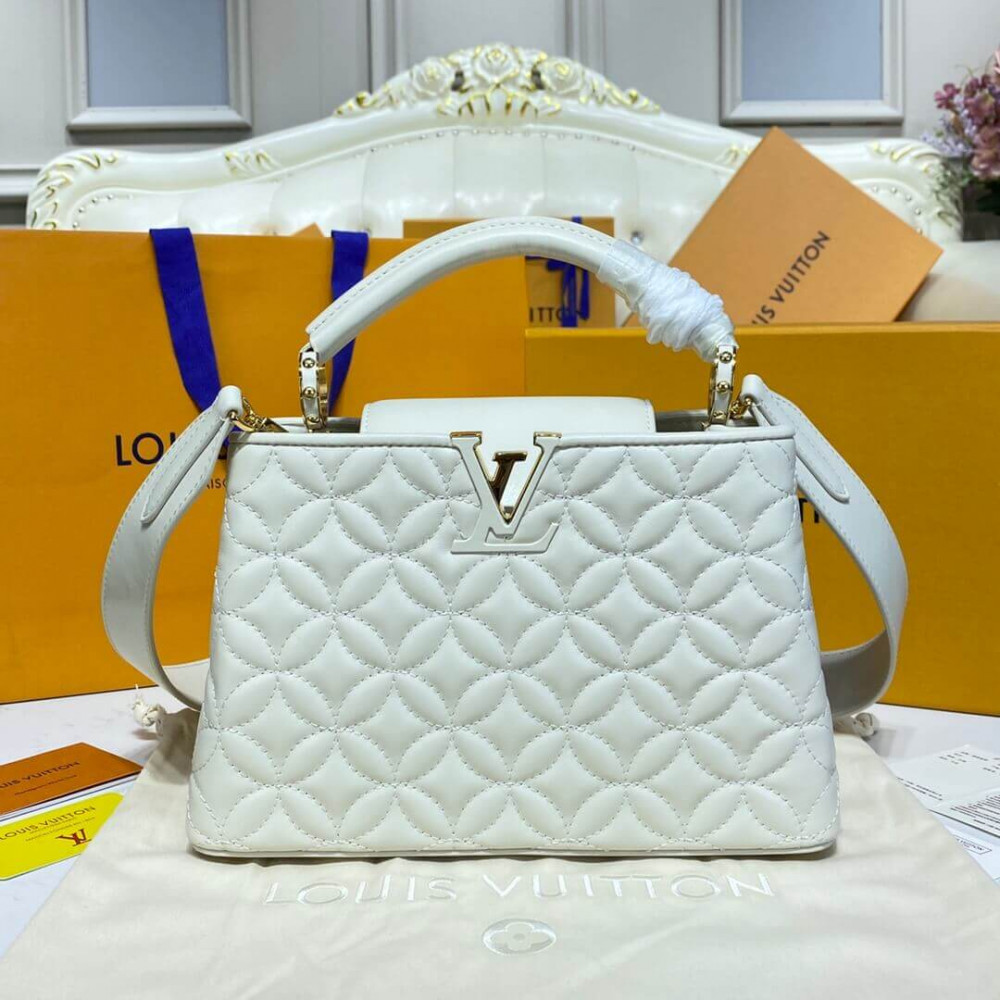 Louis Vuitton Capucines BB Bag In Quilting Lambskin M55360