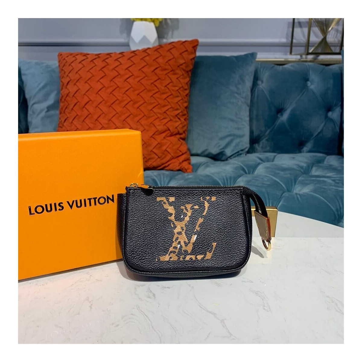 Louis Vuitton Micro Pochette Accessoires M67579 Black