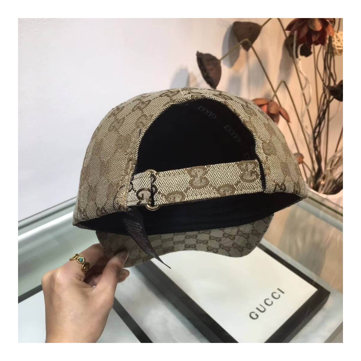 Gucci GG Canvas Baseball Hat 576253