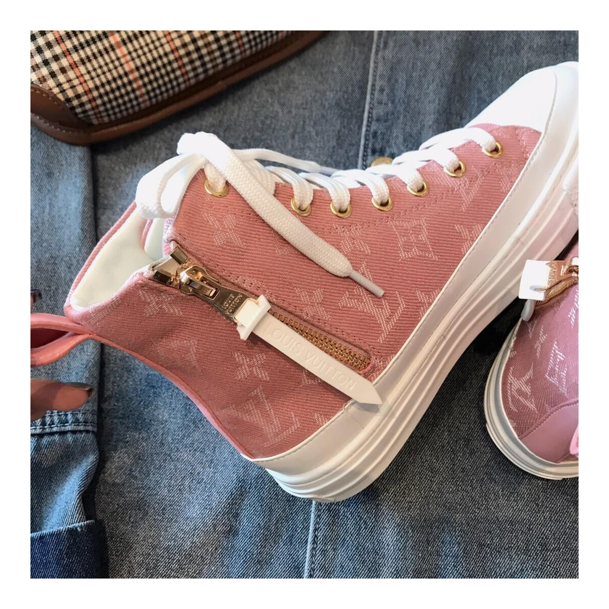 Louis Vuitton Stellar Sneaker Boot 1A4VTE Pink