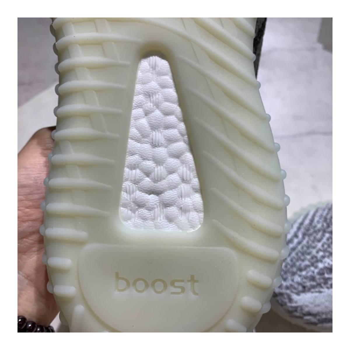 Adidas Yeezy Boost 350 V2 Blue Tint AH2204