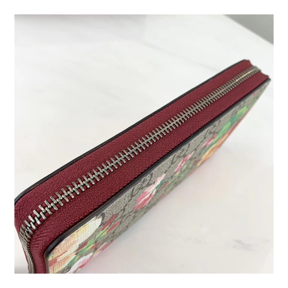 Gucci GG Blooms Supreme Zip Around Wallet 404071 Red