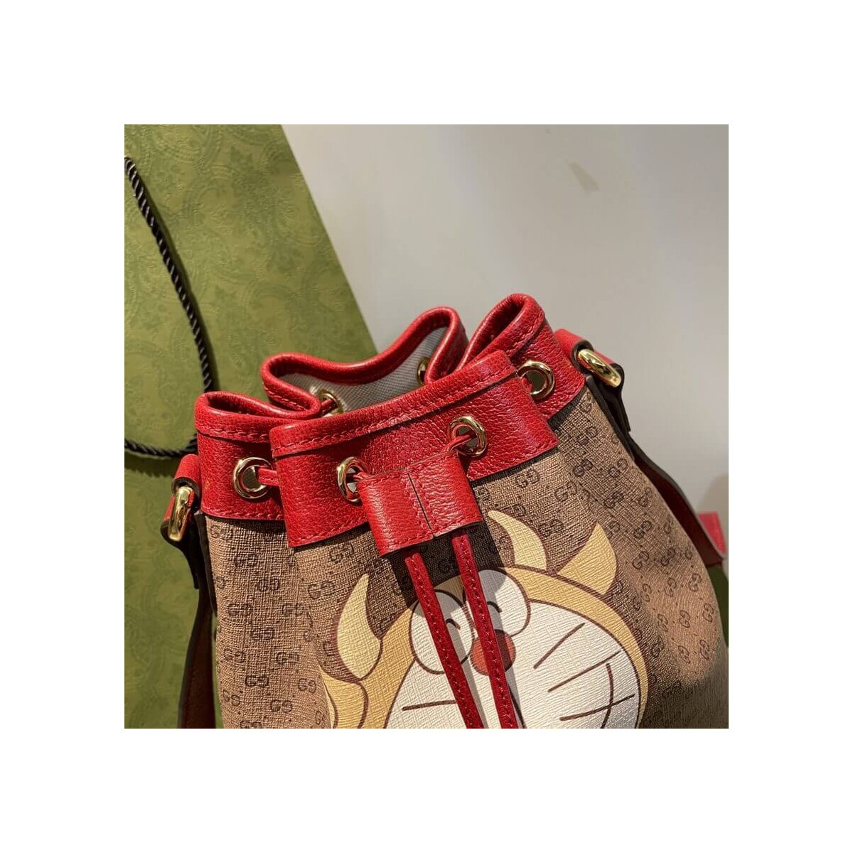 Doraemon x Gucci Small Bucket Bag 655597